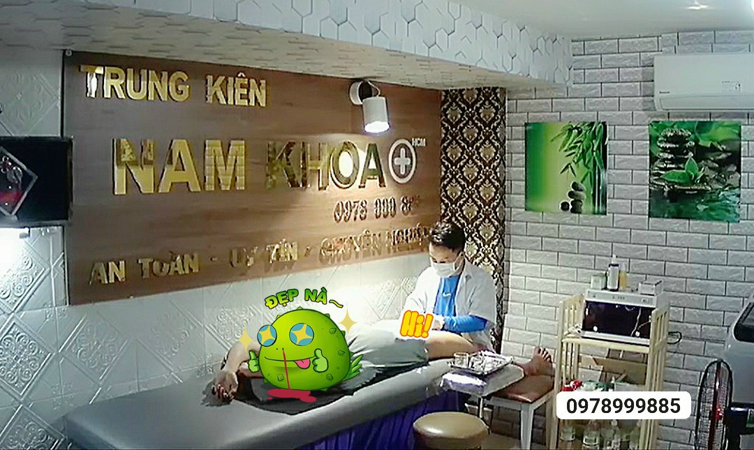 phòng phẫu thuật hiện đại với đầy đủ trang thiết bị y tế